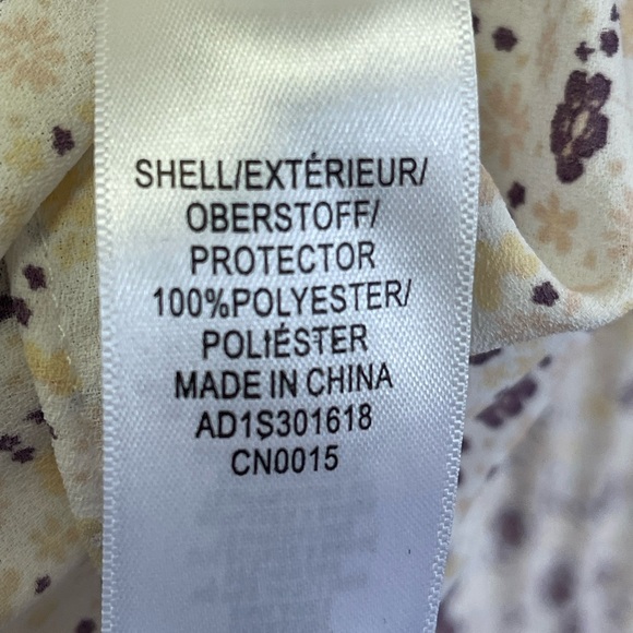 Adrianna Papell Purple Floral Blouse with White Collar - Picture 5 of 6